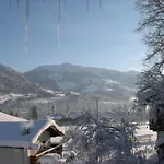Guest house Fruhstuckspension & Eugenie Kitzbuhel