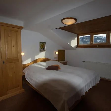 Fruhstuckspension & Eugenie Kitzbühel