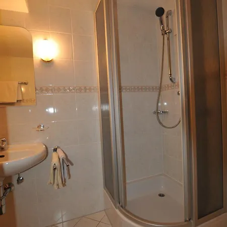 Fruhstuckspension & Eugenie Kitzbühel